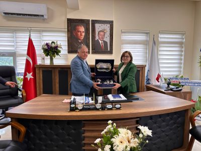 Gaziantep Büyükşehir Belediye Başkanımız sayın Fatma Şahin Belediyemizi ziyaret etti.